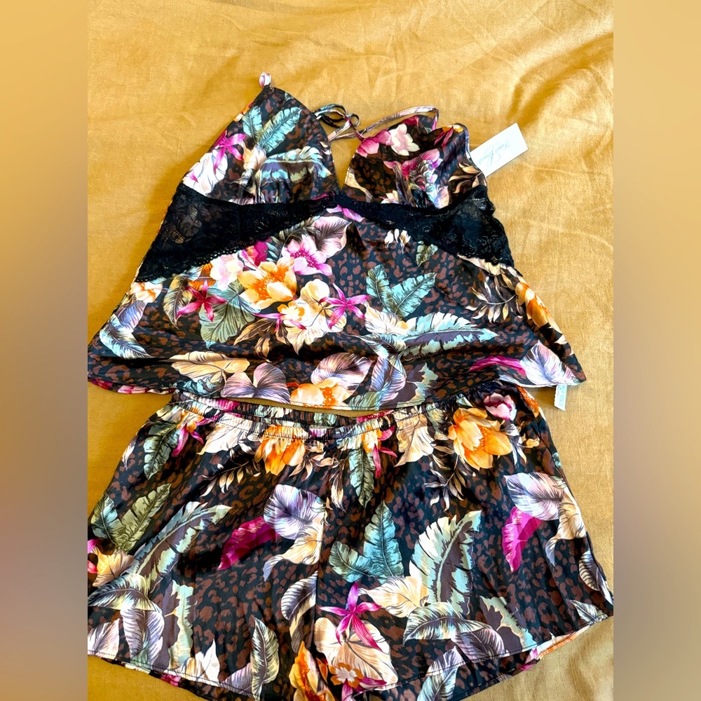 Silky pajama set